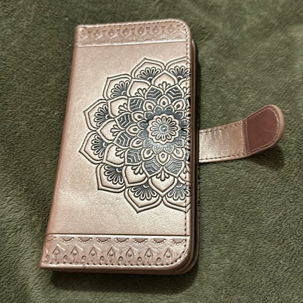 Apple 14PRO max mag phone case